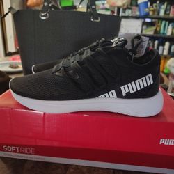 Puma Tennis Shoes 👟👟