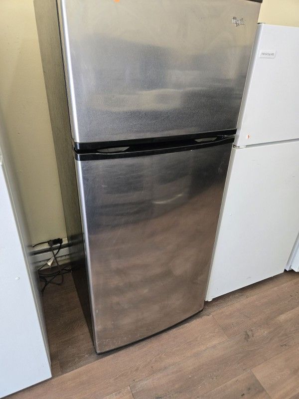 Whirlpool Stainless Steal Refrigerator
