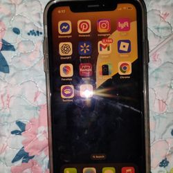 iPhone XR TAKING OFFERS 