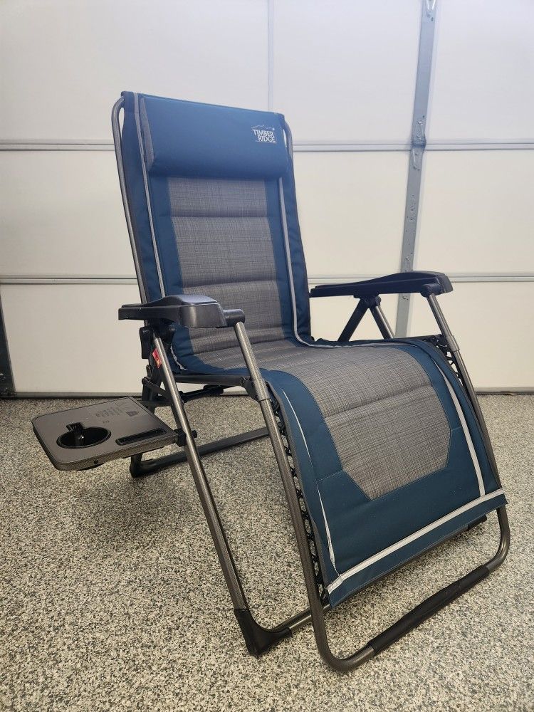 Timber Ridge Folding Lawn Chair