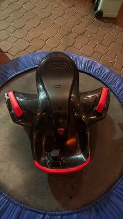 Nighthawk 12V rechargeable ride / on toy vehicle