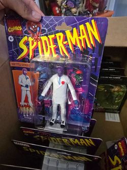 Marvel Legends Spider-Man Marvel's Rose Action Figure