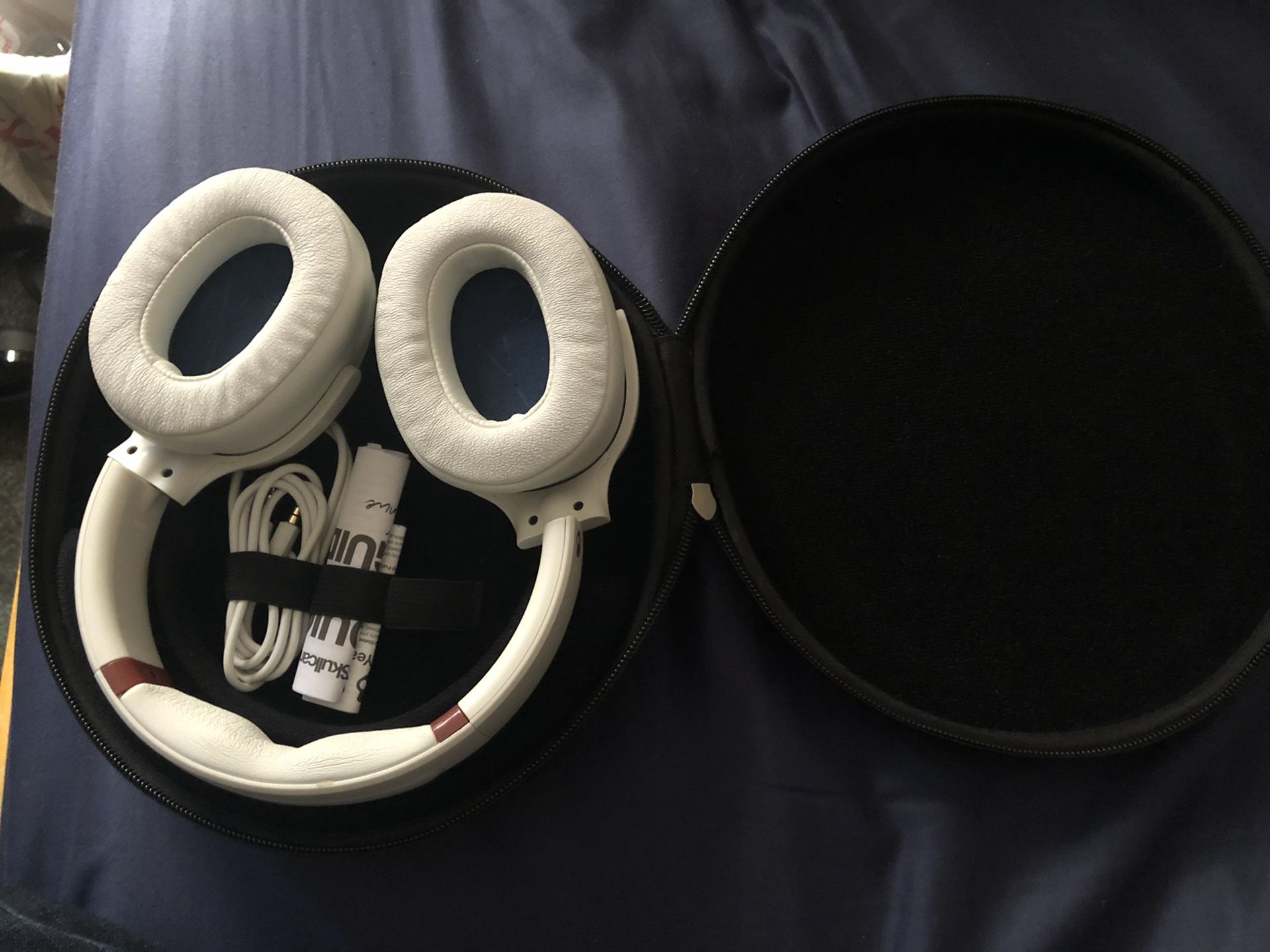 Skull candy headphones
