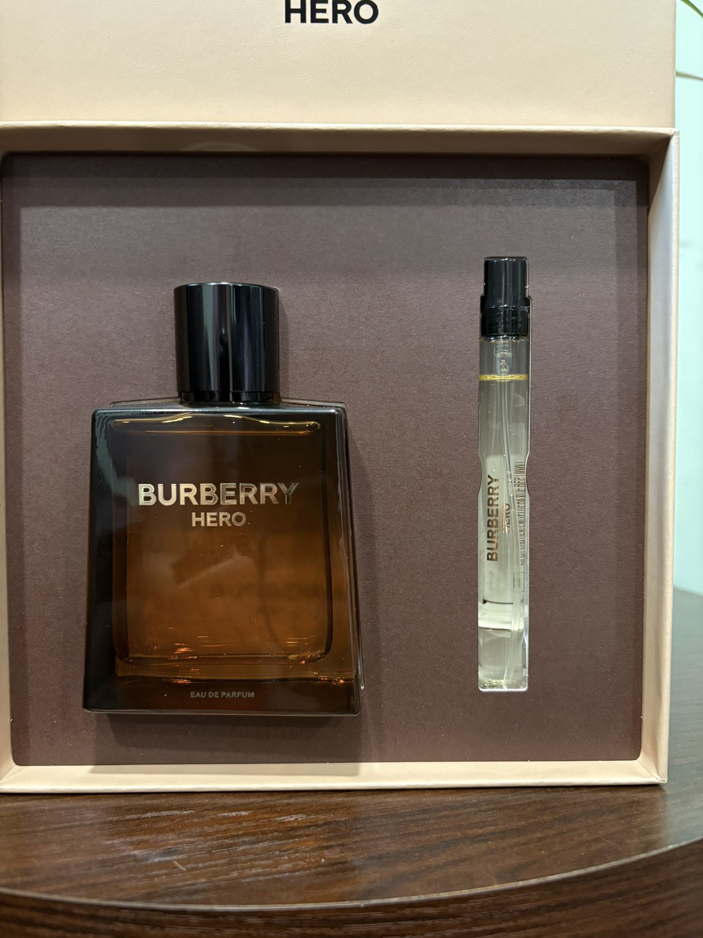 Burberry Hero Perfume Set 
