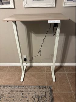 Gray electric  standing desk 16” x32”
