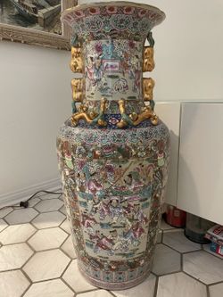 Character Vase, Big In Size, Good Condition