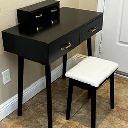 Beautiful Black Vanity table And Stool 