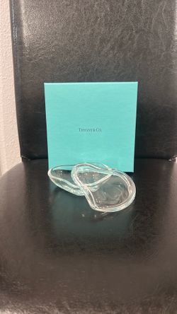 Tiffany & Co. x Elsa Peretti Heart Shaped Trinket Box