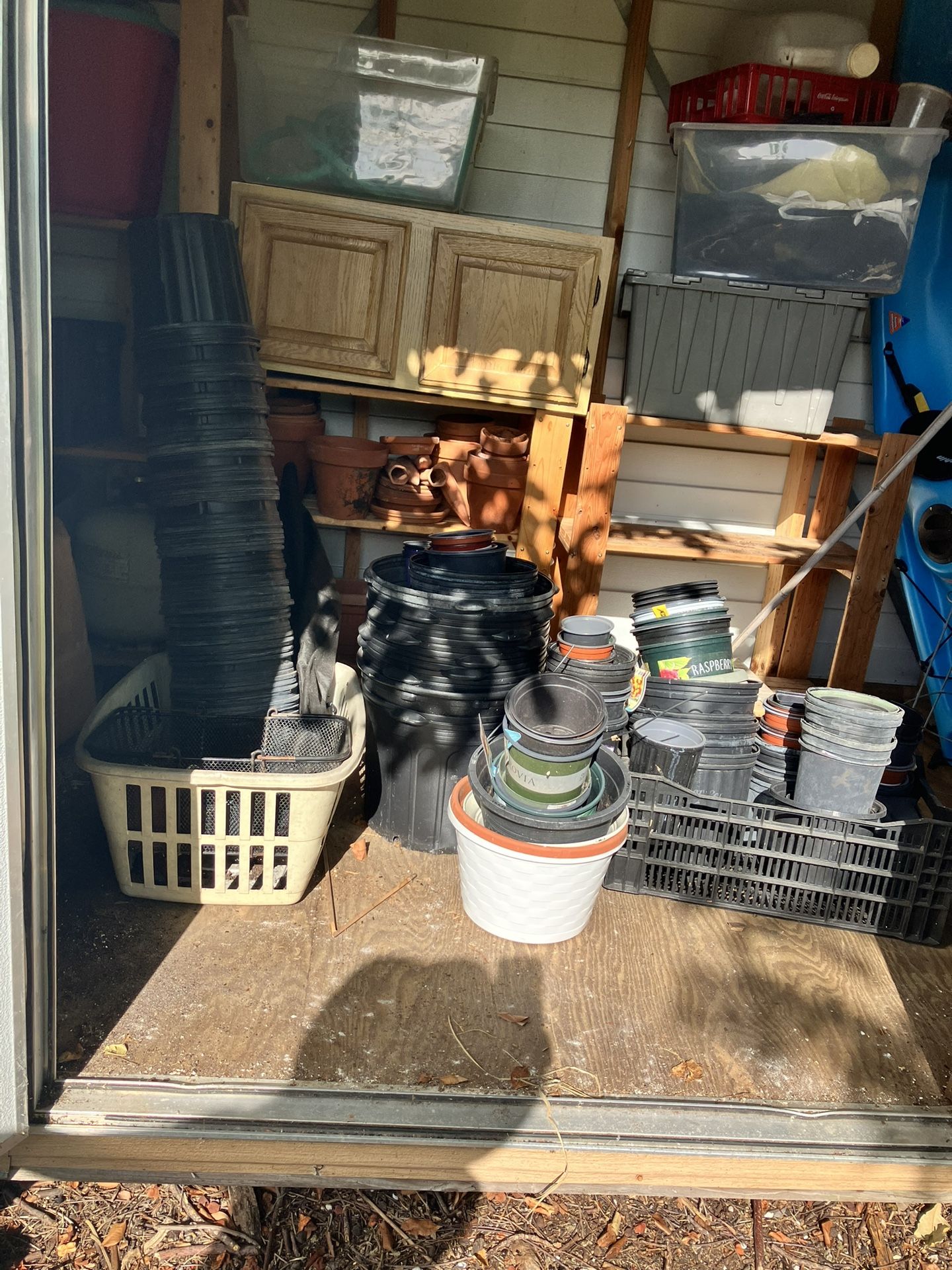 Bulk Garden Plastic and Clay Pots assorted sizes Microgreen Seed Trays Perlite Vermiculite Moving Sale Sold Together Cash only Pickup today