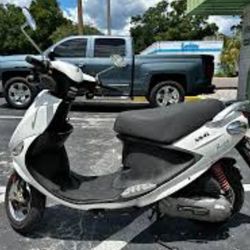 Genuine Scooter Company 50 Cc Buddy