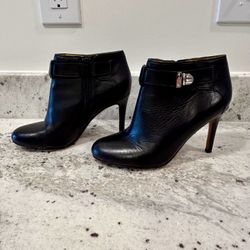 Coach “Sondra” Leather Ankle Boots Size 6