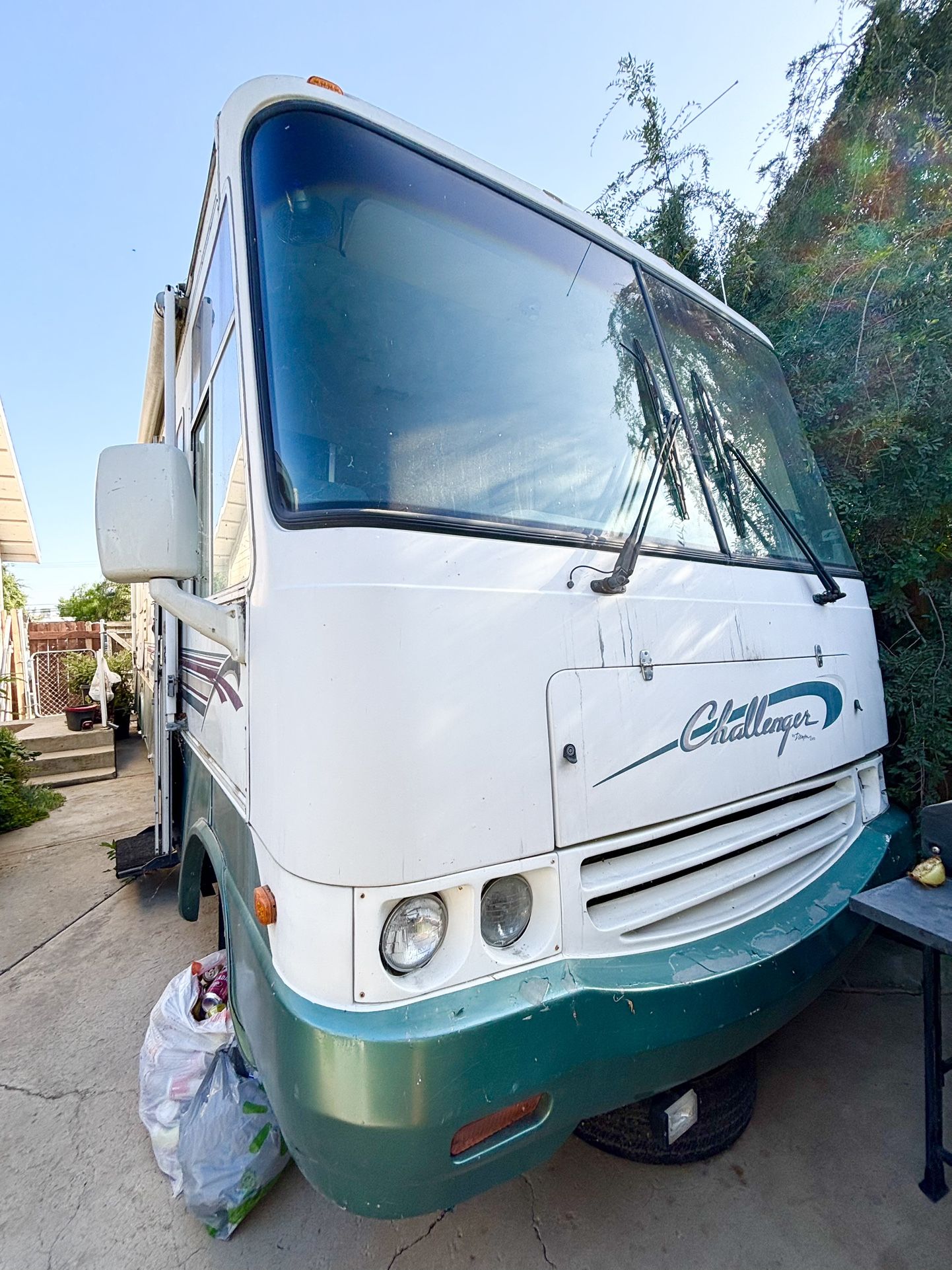 RV CHALLENGER 2004