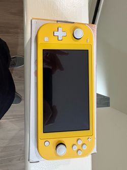 Nintendo Switch Lite Yellow