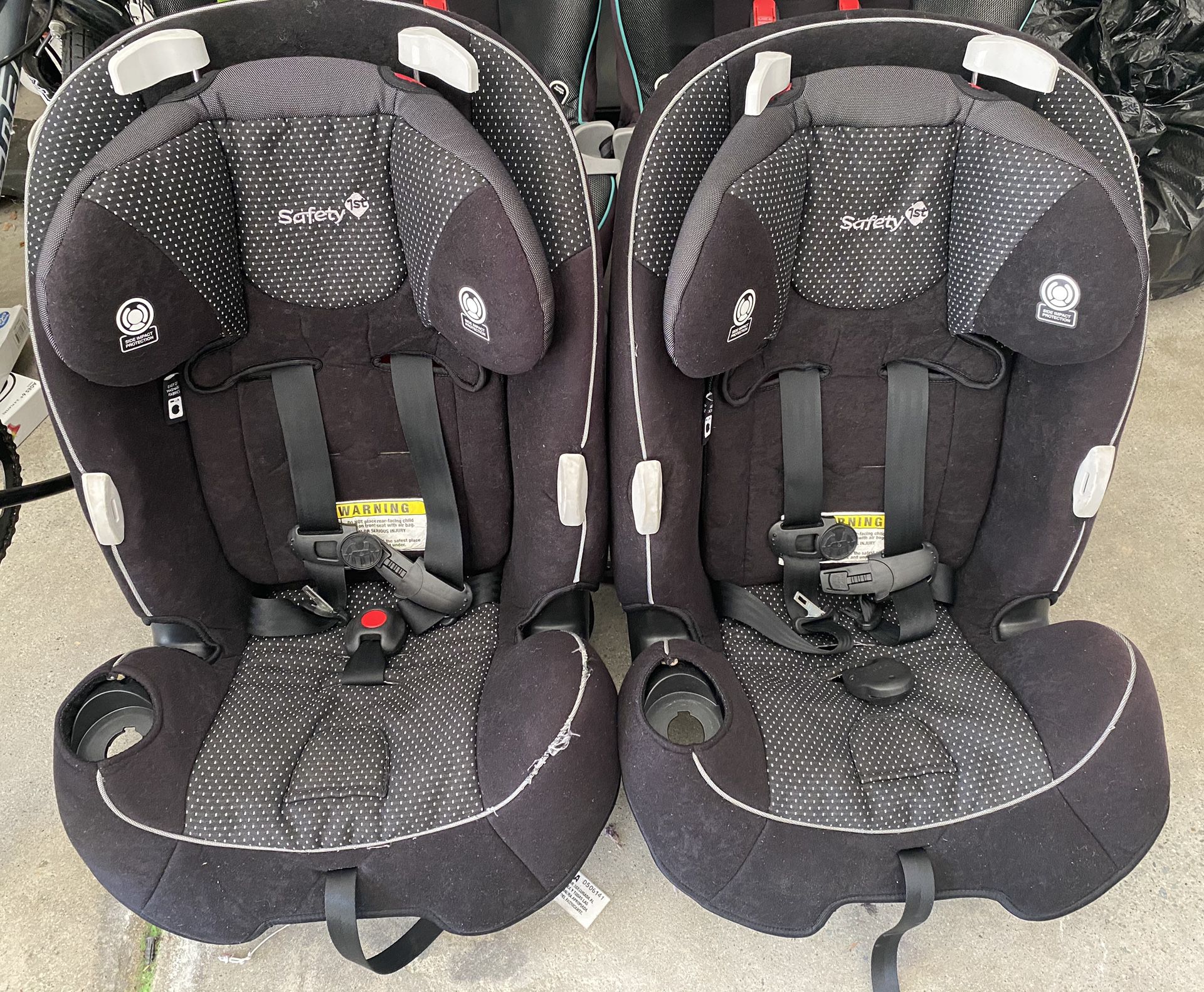 2 Toddler Car seats