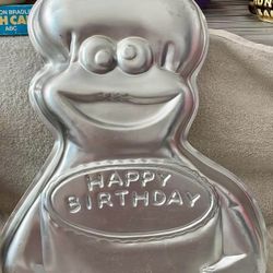1982 Wilton Cookie Monster cake pan