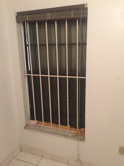 Window gate