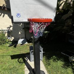 $40 OBO Basketball Hoop
