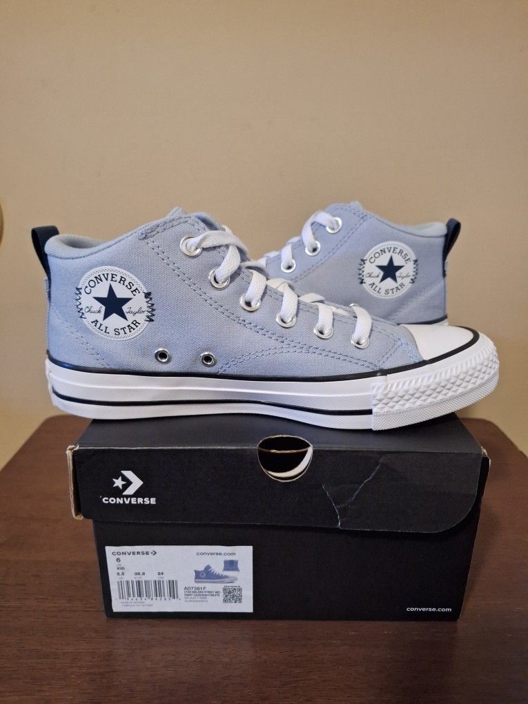 Converse Malden Street Size 6Y