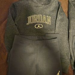 Nike Air Jordan 2pc Black "See Me Shine" tracksuit for girls Size 5 & 6