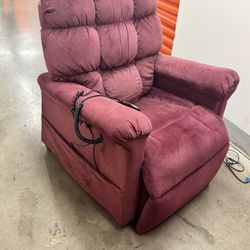 Golden technologies Electric Lift assist Recliner Chair – Great Condition