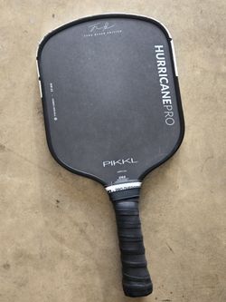 Pickleball Hurricane Pro Tyra Black Pickleball Paddle