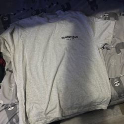 Selling Essential Tee Cash Only Or Trades 