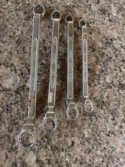 4 PCs Vintage Indestro 