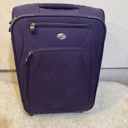 TRAVEL SUITCASE