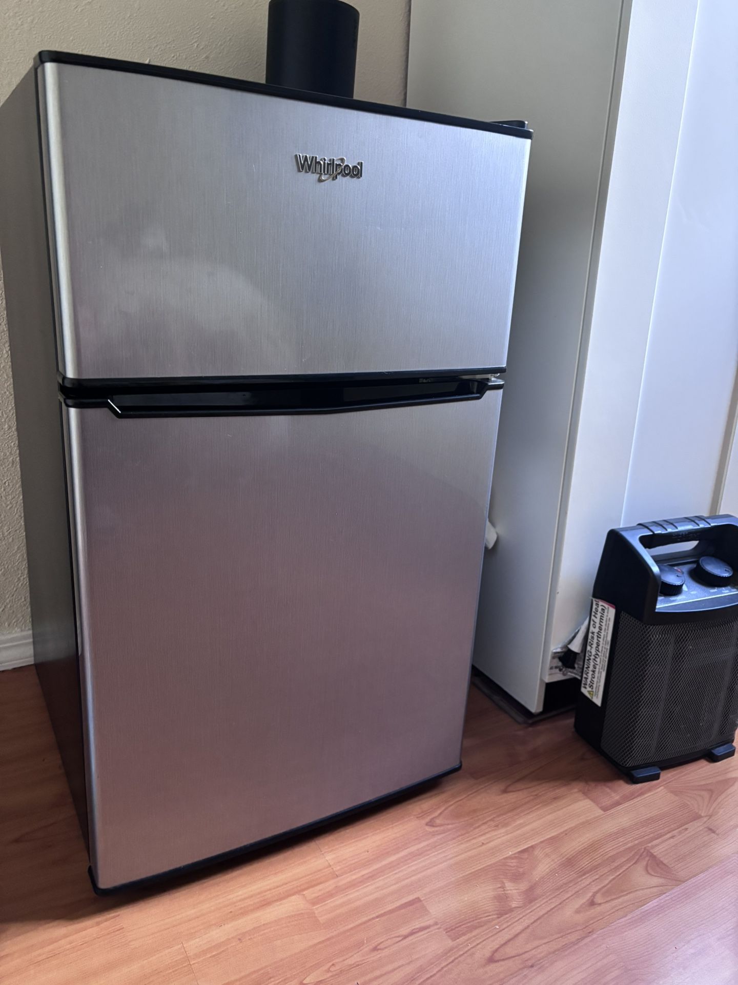 Mini Fridge Whirlpool