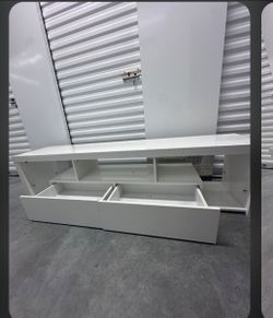 Tv stand with glass and draws 70 to 75 inches