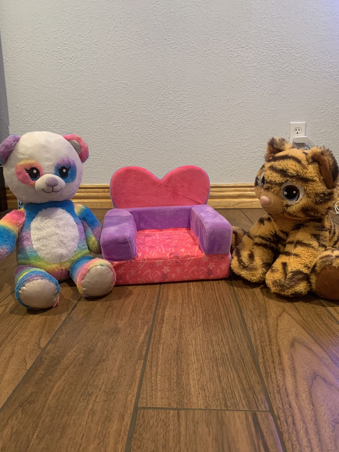 Build A Bears with Unfolding chair