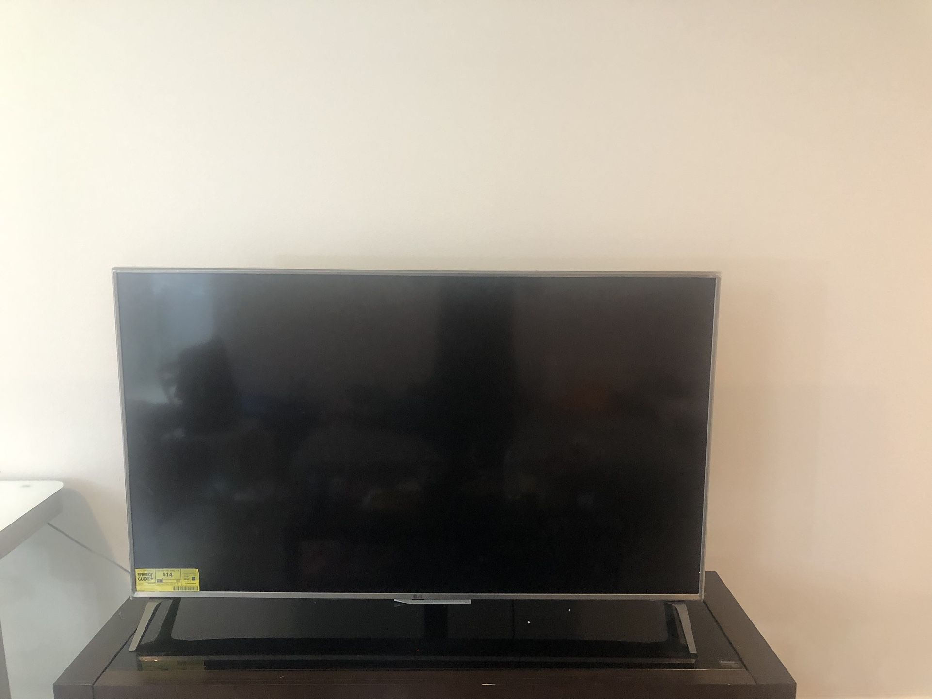 LG UHD TV 55UK65