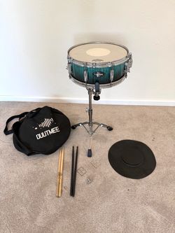In Upland 91784. Pearl Vision birch Artisan II emerald fade 14” snare drum PDP stand sticks key pad & bag $165 cash in Upland 91784
