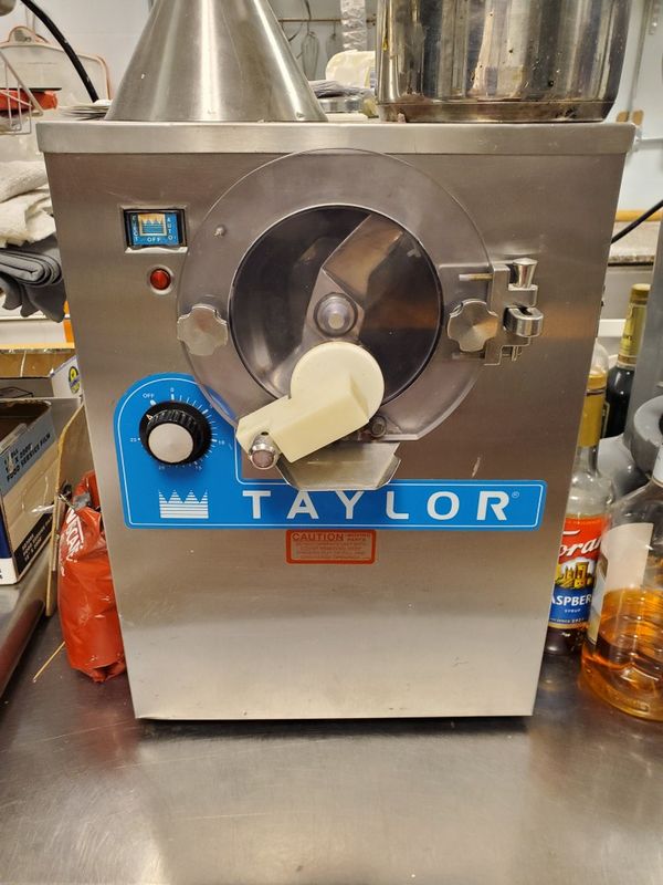 Taylor ice machine for Sale in Bradenton, FL OfferUp