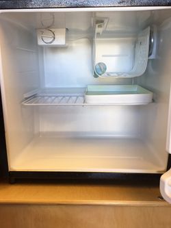 Mini fridge very good condition