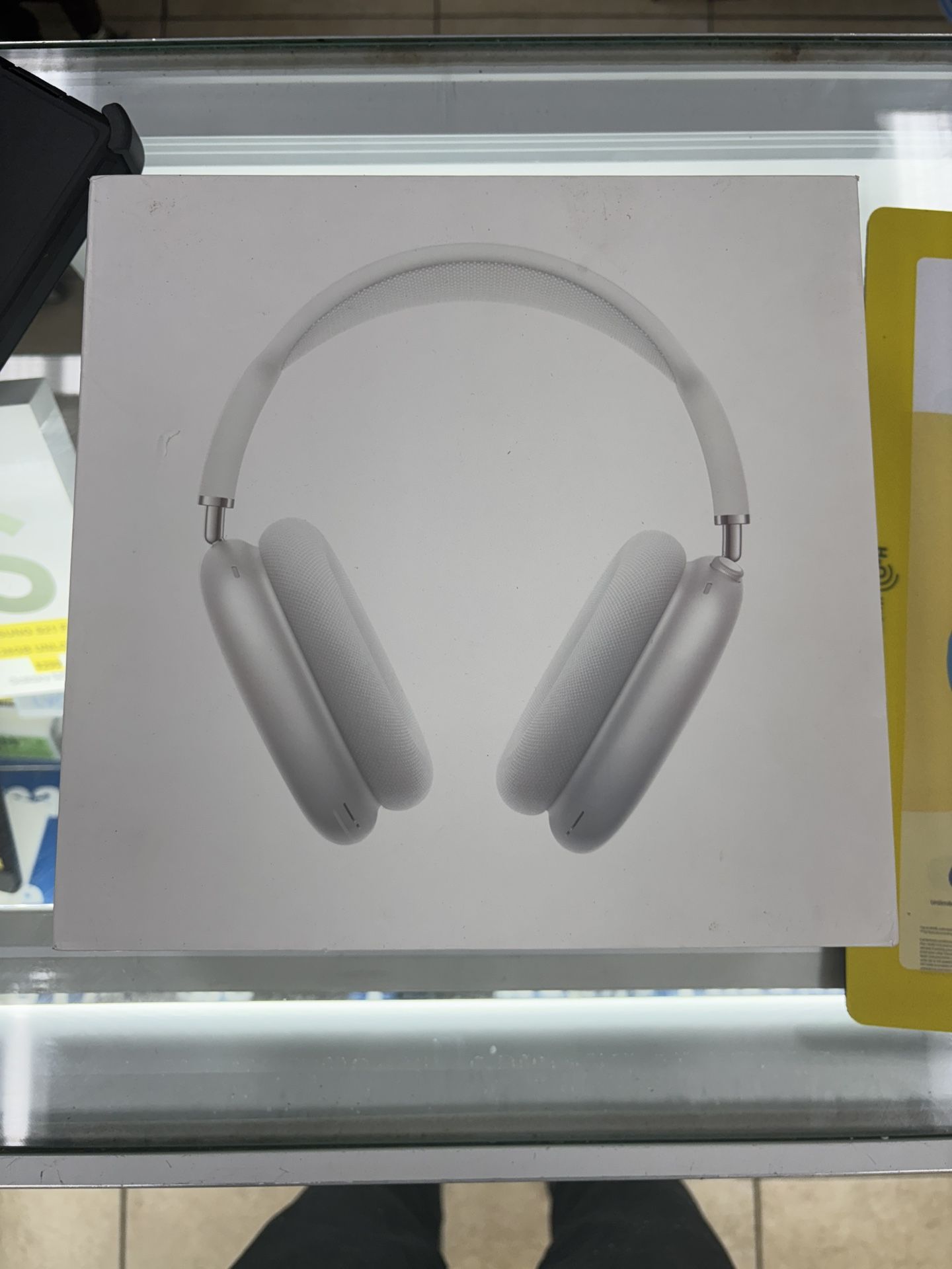 AirPods Max