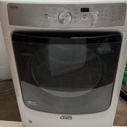 Maytag Washer And Dryer 