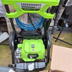 Pressure Washer 2000psi New$ 120