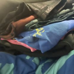 FREE WOMAN/BABY BOY CLOTHES