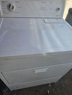 Kenmore Gas Dryer Super Capacity And Heavy Duty Works Excellent
