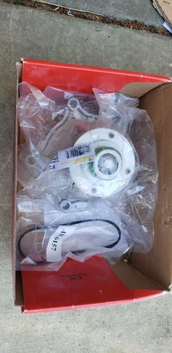 OAW F3000 Engine Water Pump for Ford F250 F350 F450 F550 Super Duty 6.4L