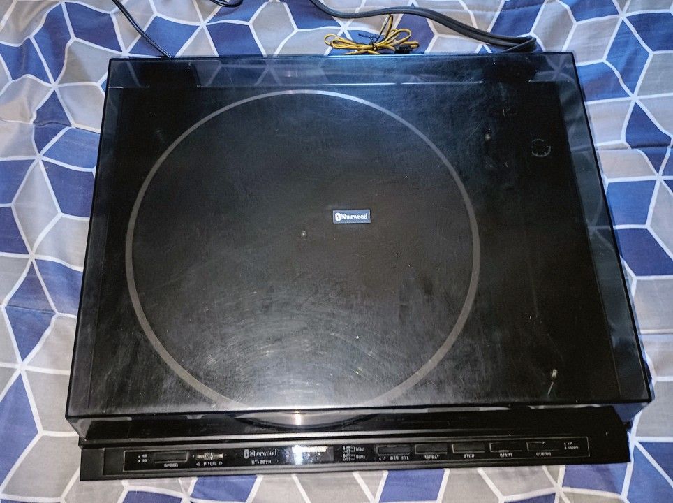 *WORKS* Sherwood ST-887R Record Player With Dust Cover