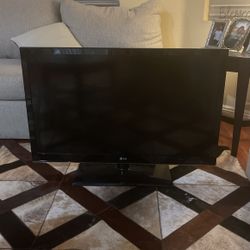 LG Tv Model 42Lv3500