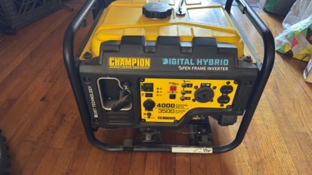 Champion Power Equipment Digital Hybrid 4000-Watt Single Fuel (Gasoline) Inverter Generator