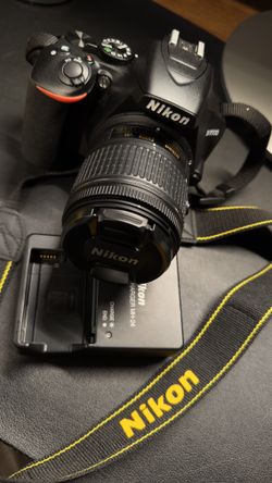 Nikon D3500 DSLR with 18-55mm VR Lens Kit