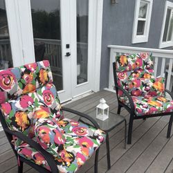 Patio Cushions (4)