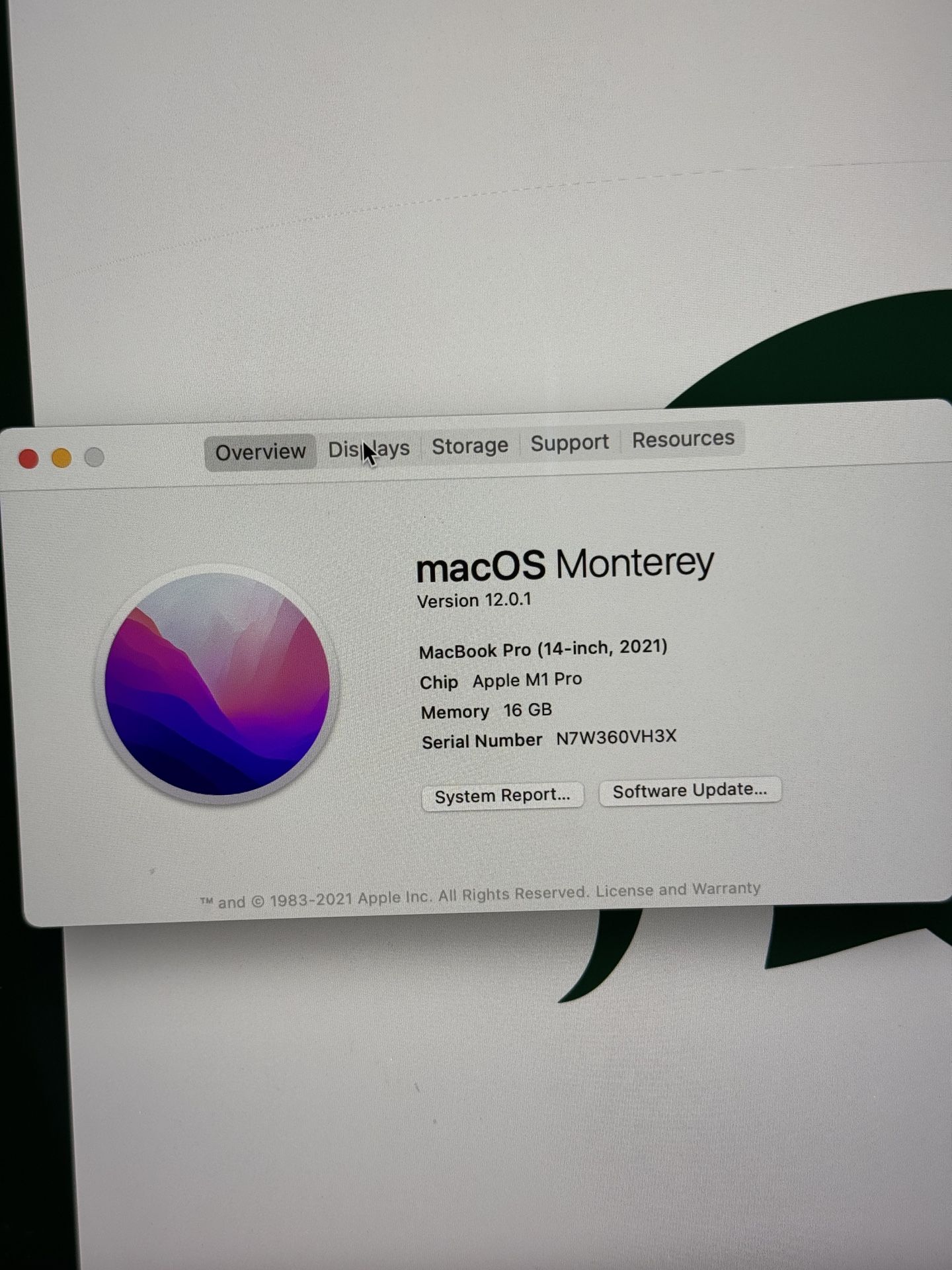 “2021 MacBook Pro M1 Pro (16GB/512GB) – Pristine Condition,Box + Charger