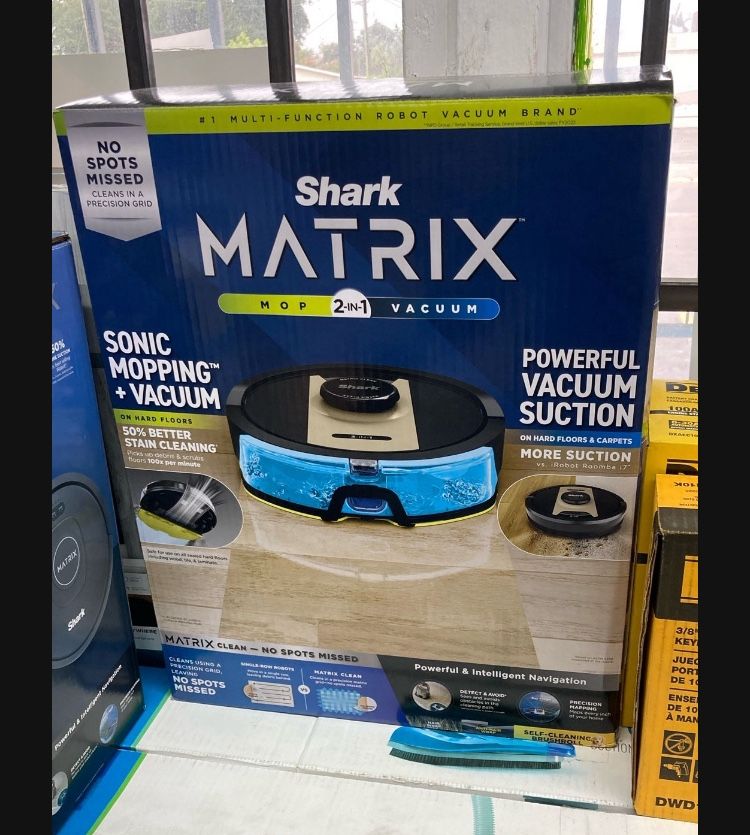 Shark Matrix  Cleaning Robot 