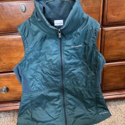 Columbia Women Vest Full Zip Size L