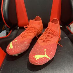 Puma Soccer Cleats Size 11 Men